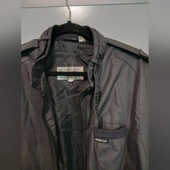 Vintage Members Only Jacket - Picture 3 of 4